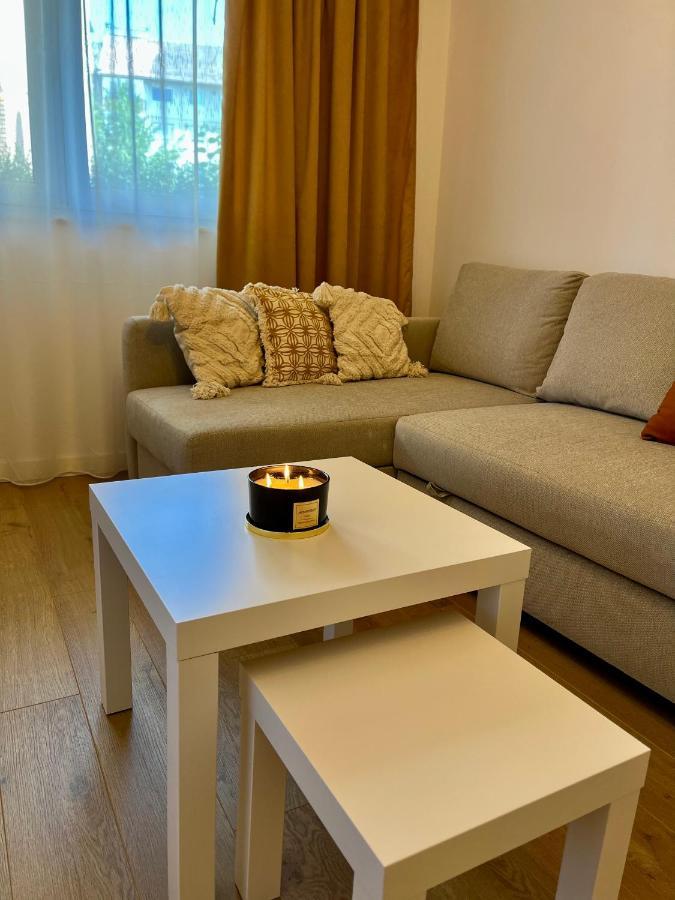 Alexander Cozy Apartment Free Private Parking Mediaş Extérieur photo